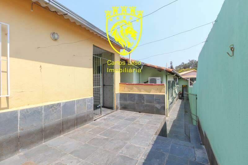 Casa, Planalto, 3 Quartos, 2 Vagas, 1 Suíte