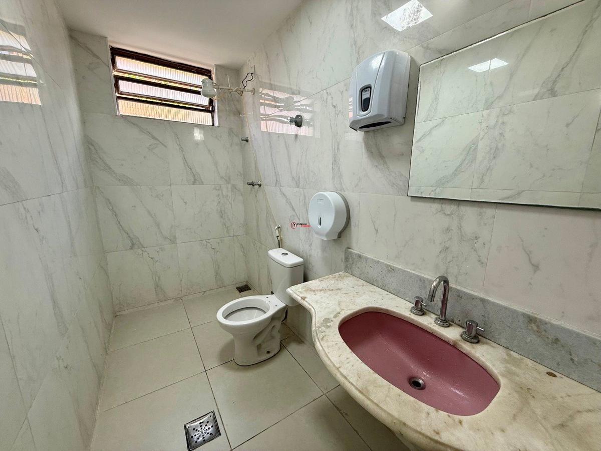 Casa, São Luiz (pampulha), 5 Quartos, 8 Vagas, 2 Suítes