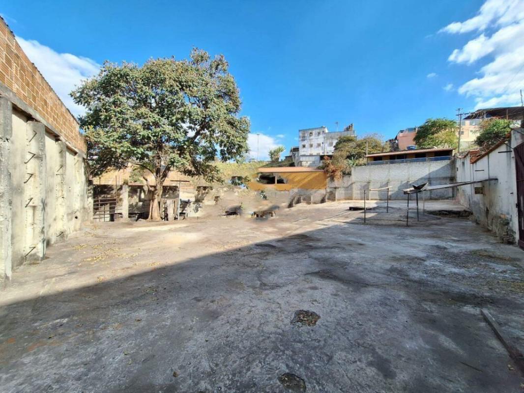 Lote, Jardim Filadélfia, 0 Quarto, 0 Vaga