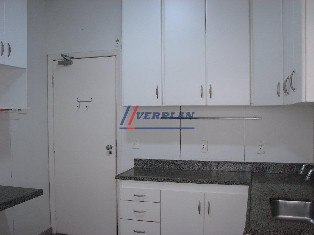 Apartamento, Luxemburgo, 4 Quartos, 1 Vaga, 1 Suíte