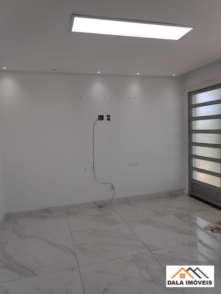 Apartamento, Jardim Vitória, 2 Quartos, 1 Vaga