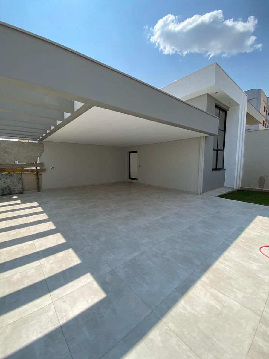 Casa, Santa Luiza, 4 Quartos, 6 Vagas, 2 Suítes