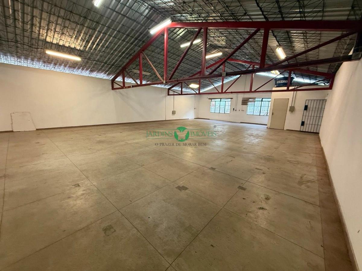 Galpão, São Francisco, 0 Quarto, 0 Vaga