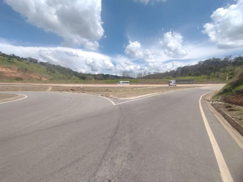 Lote, Roças Novas, 0 Quarto, 0 Vaga