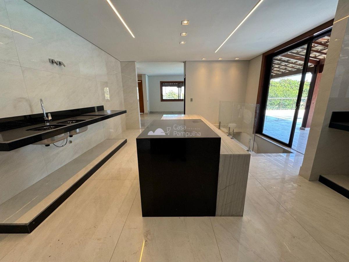 Casa, Jardim Atlântico, 5 Quartos, 6 Vagas, 3 Suítes