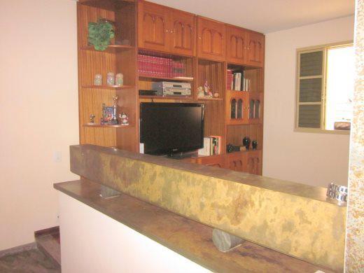 Casa, Itapoã, 3 Quartos, 4 Vagas, 1 Suíte