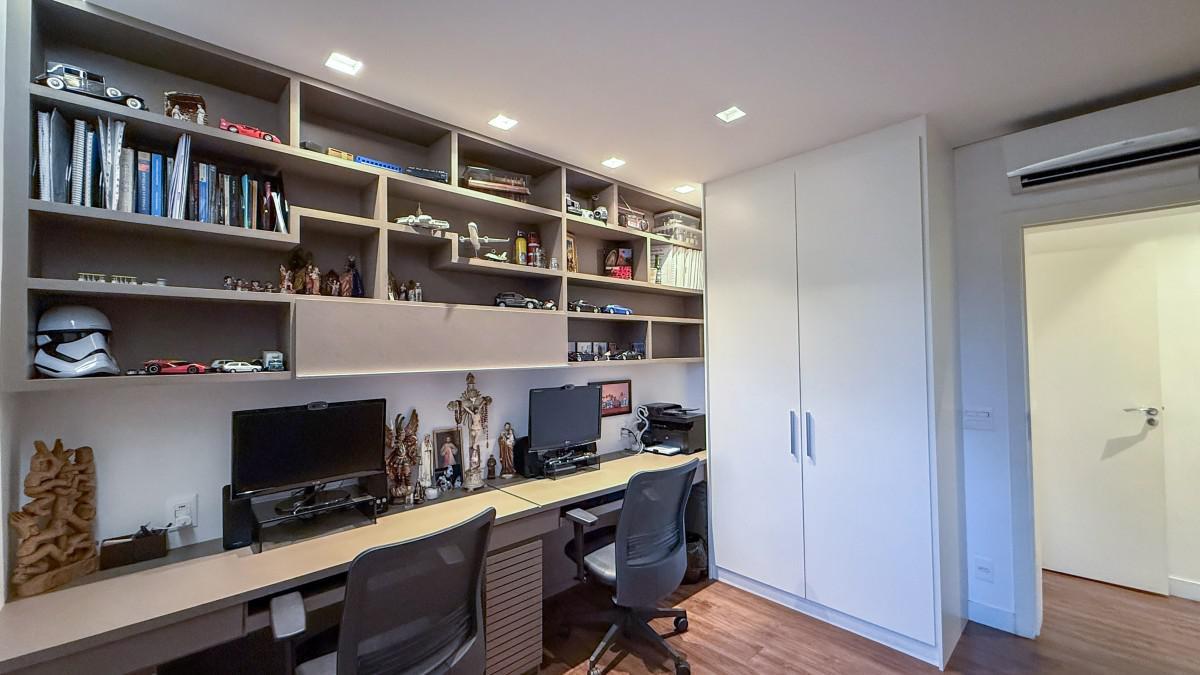 Apartamento, Funcionários, 4 Quartos, 2 Vagas, 2 Suítes