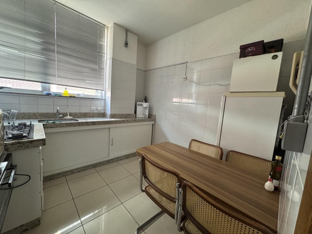 Andar, Centro, 0 Quarto, 5 Vagas