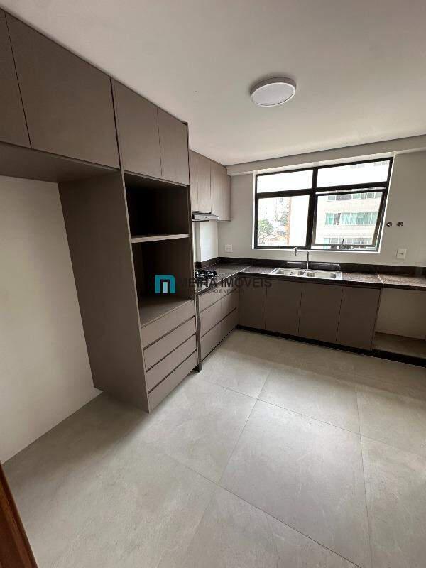 Apartamento, Serra, 4 Quartos, 3 Vagas, 2 Suítes