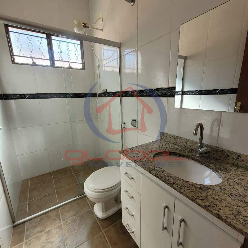 Casa, Paquetá, 3 Quartos, 2 Vagas, 1 Suíte
