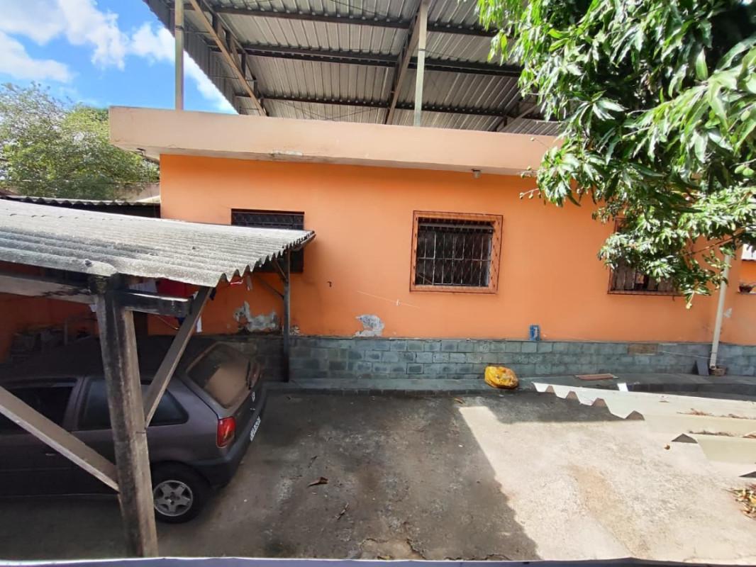 Casa, Providência, 5 Quartos, 4 Vagas, 1 Suíte