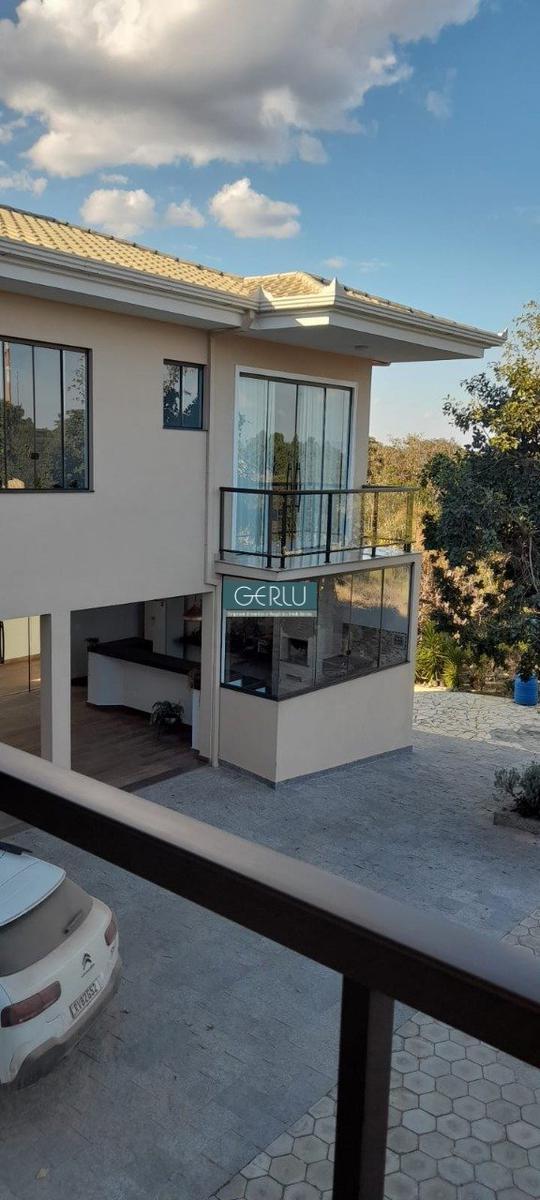Casa em Condomínio, Saraiva, 4 Quartos, 10 Vagas, 3 Suítes