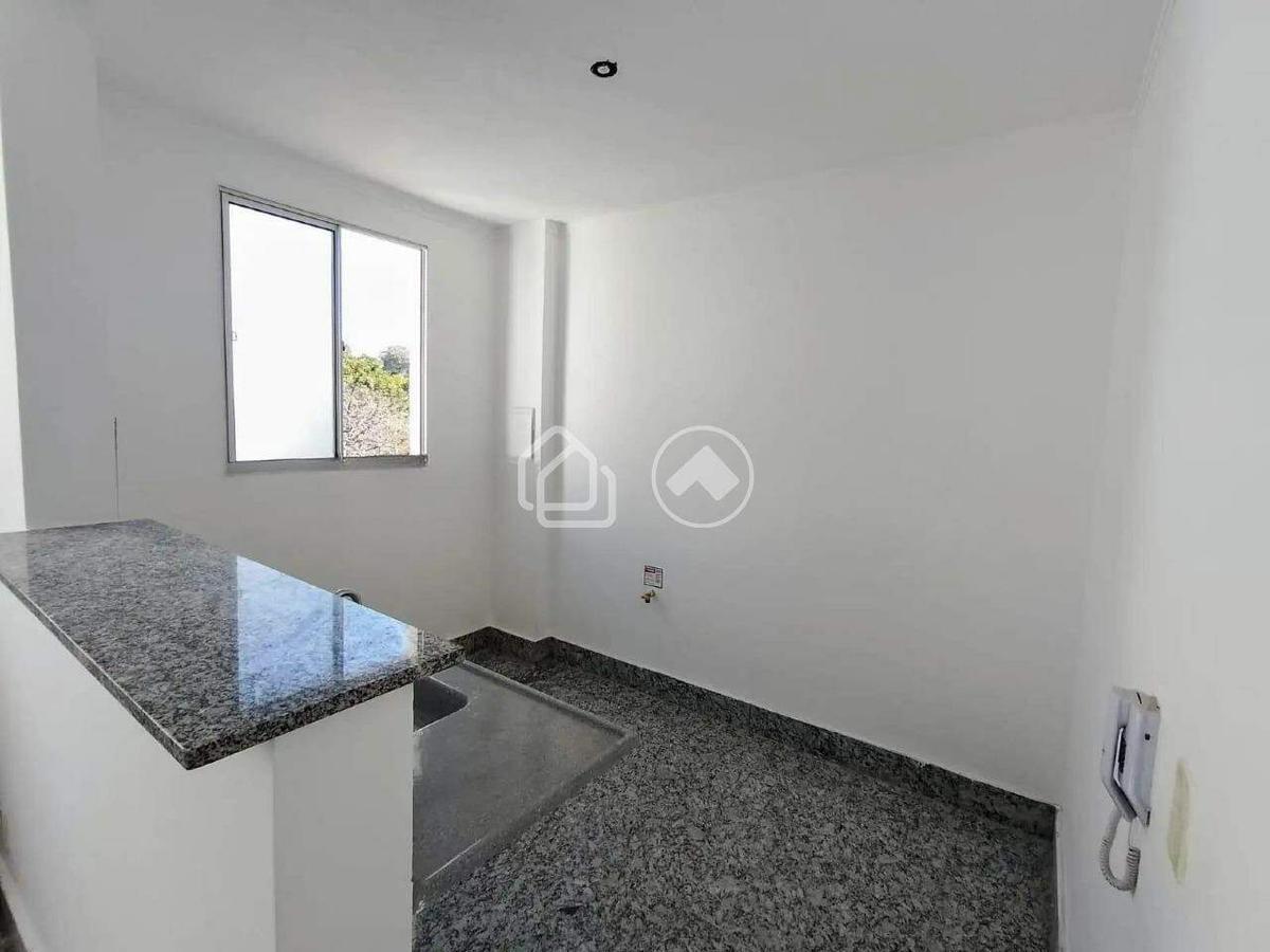 Apartamento, Califórnia, 2 Quartos, 1 Vaga