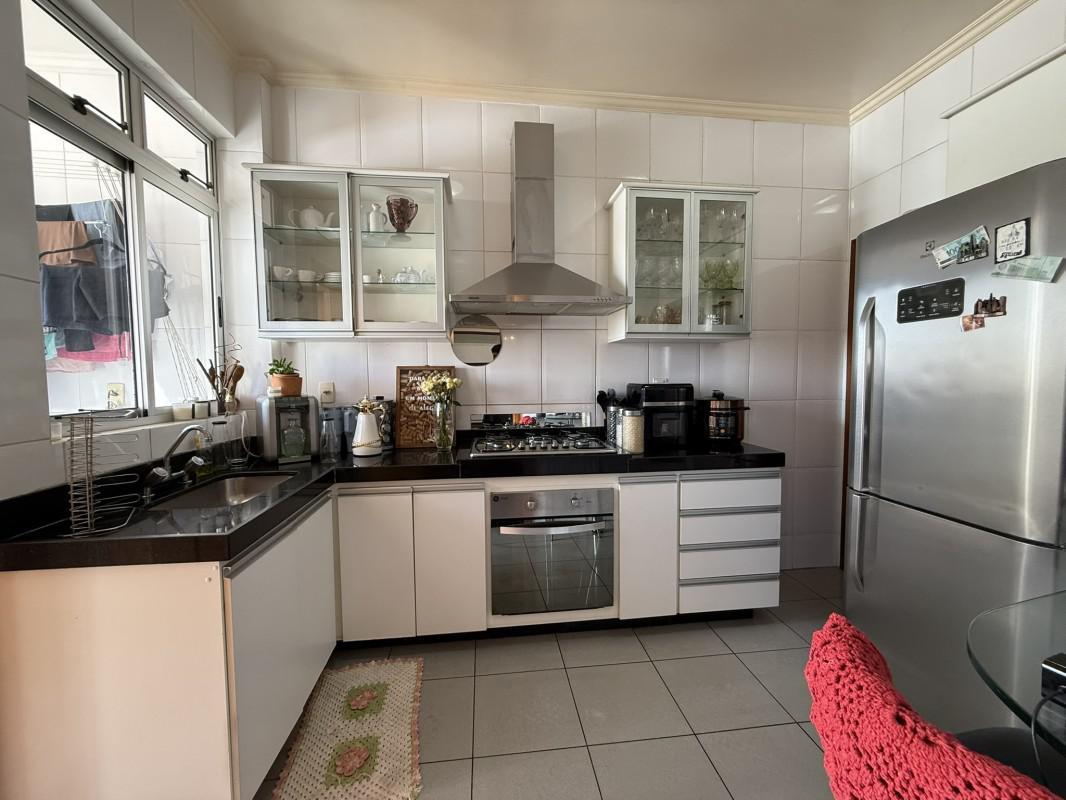 Apartamento, Filadélfia, 3 Quartos, 2 Vagas, 1 Suíte