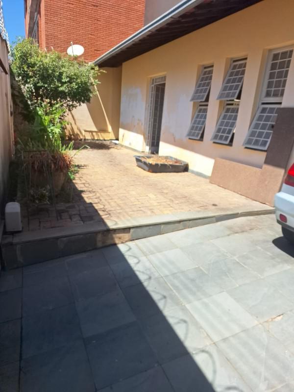 Casa, Nova Granada, 3 Quartos, 2 Vagas, 1 Suíte