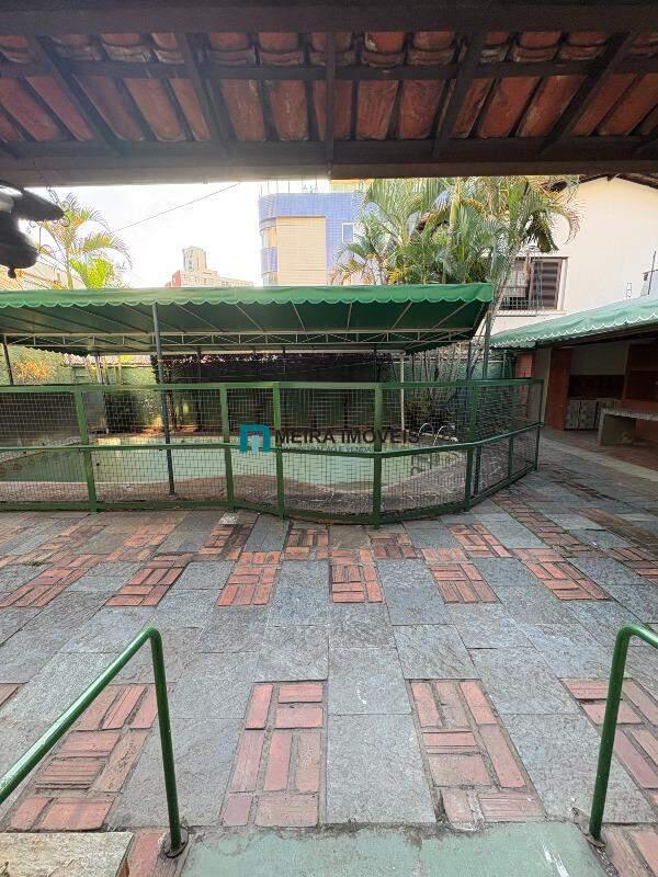 Casa, Gutierrez, 0 Quarto, 3 Vagas