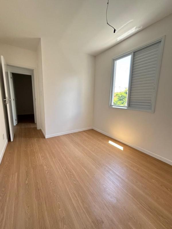 Apartamento, Sagrada Família, 3 Quartos, 2 Vagas, 1 Suíte