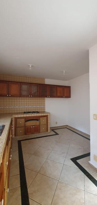 Casa, Jardim América, 4 Quartos, 4 Vagas, 1 Suíte