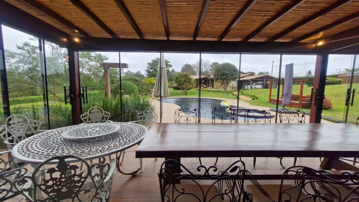 Casa, Estancia Estoril I, 4 Quartos, 10 Vagas, 2 Suítes