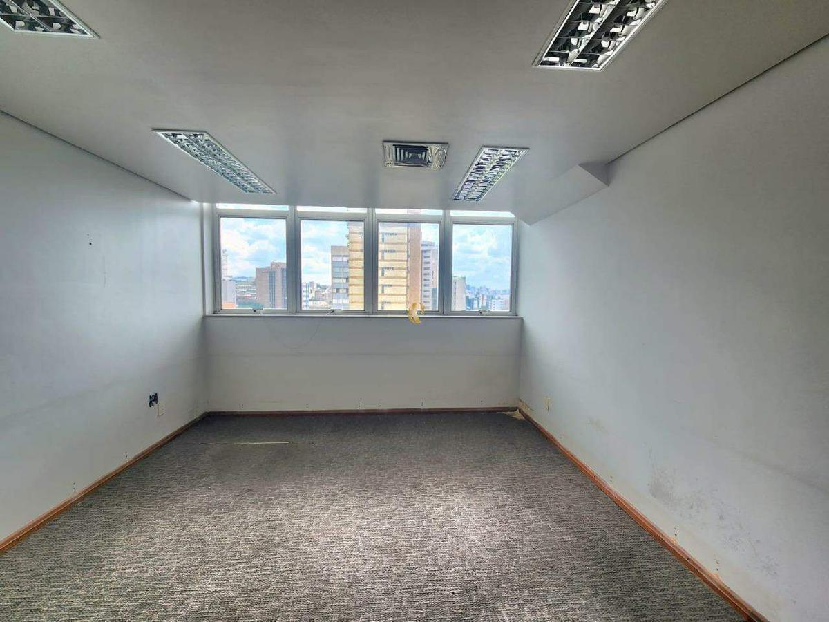Sala, Funcionários, 0 Quarto, 11 Vagas