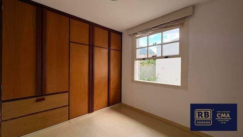Casa, Vila Paris, 4 Quartos, 4 Vagas, 2 Suítes
