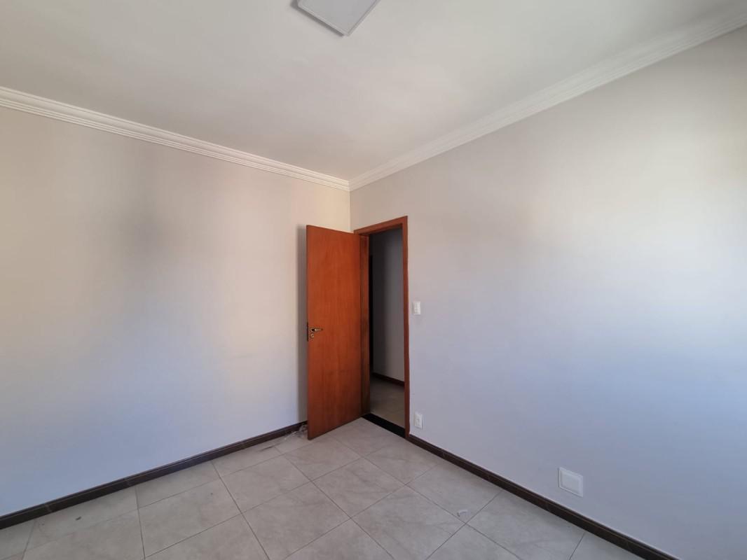 Apartamento, Jardim Riacho das Pedras, 3 Quartos, 2 Vagas, 1 Suíte