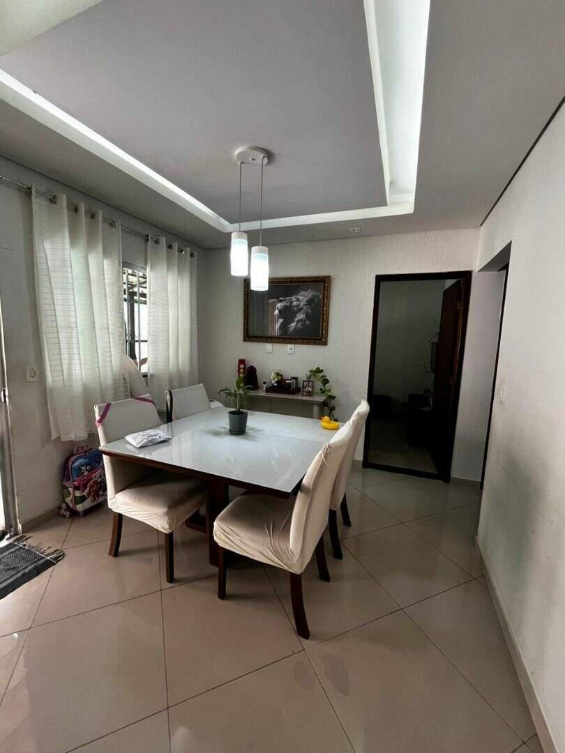 Casa, Rio das Velhas, 4 Quartos, 4 Vagas, 1 Suíte