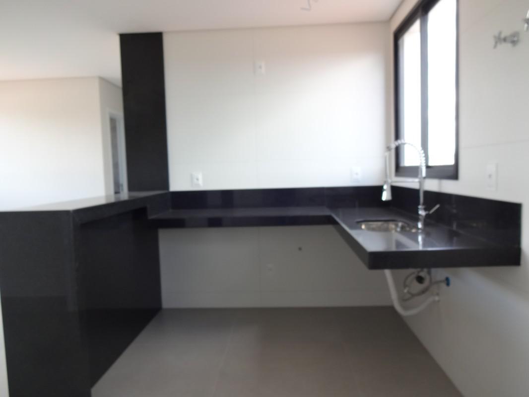 Cobertura, Planalto, 4 Quartos, 2 Vagas, 2 Suítes