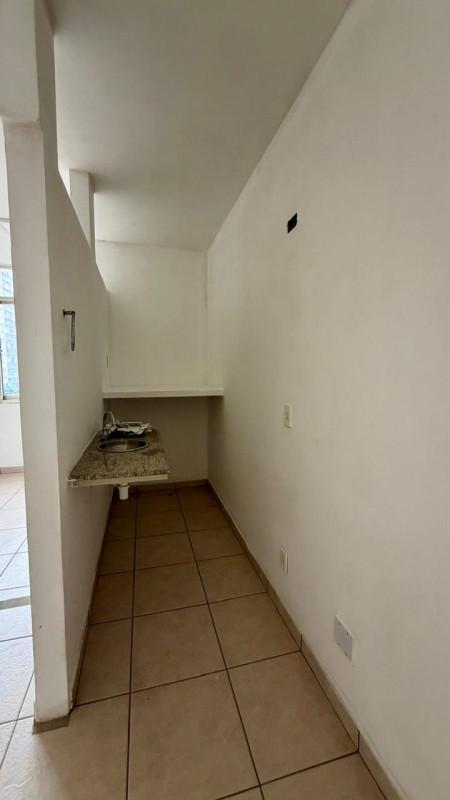 Sala, Centro, 0 Quarto, 1 Vaga