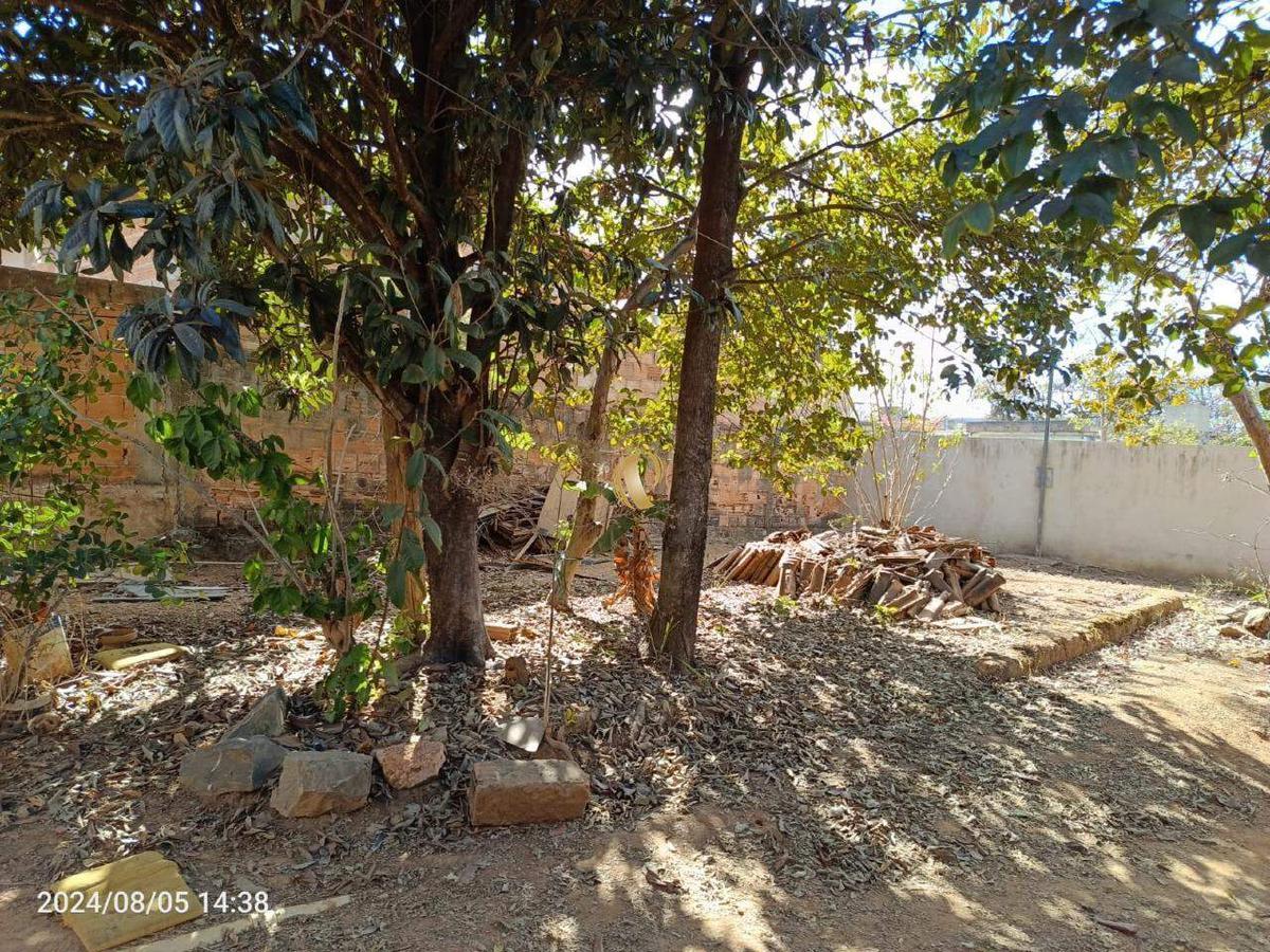 Lote, Manoa, 0 Quarto, 0 Vaga
