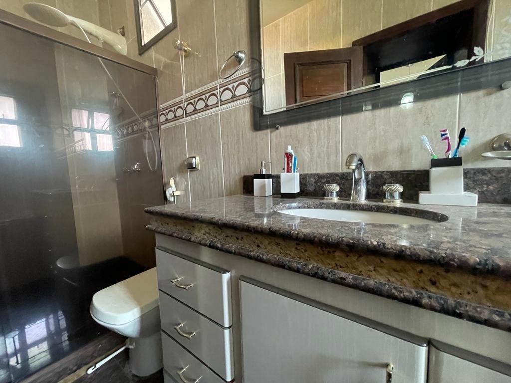 Casa, Jardim Montanhês, 4 Quartos, 3 Vagas, 1 Suíte