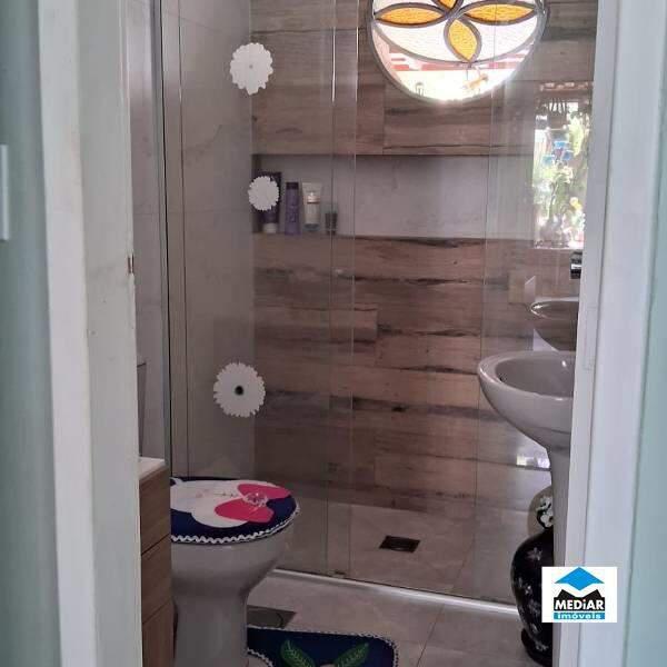 Casa, Sagrada Família, 3 Quartos, 1 Vaga, 1 Suíte