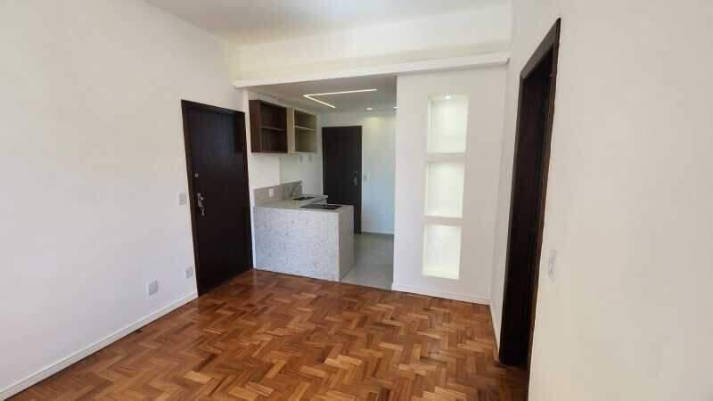 Apartamento, Centro, 1 Quarto, 0 Vaga, 1 Suíte