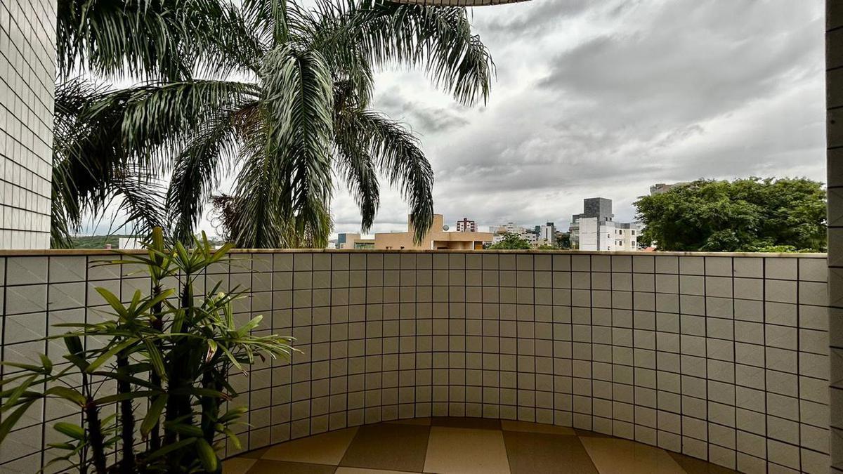 Apartamento, Indaiá, 5 Quartos, 2 Vagas, 1 Suíte