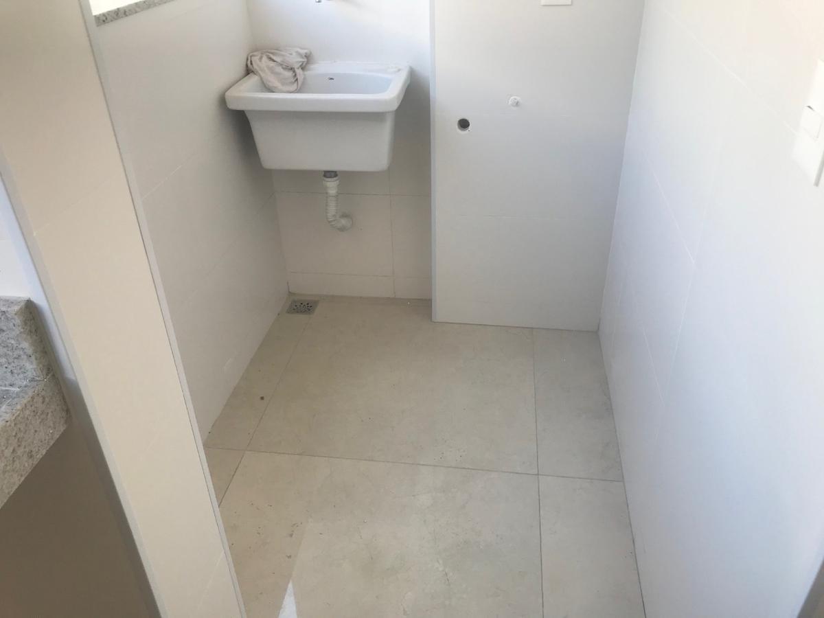 Apartamento, Floresta, 3 Quartos, 2 Vagas, 1 Suíte