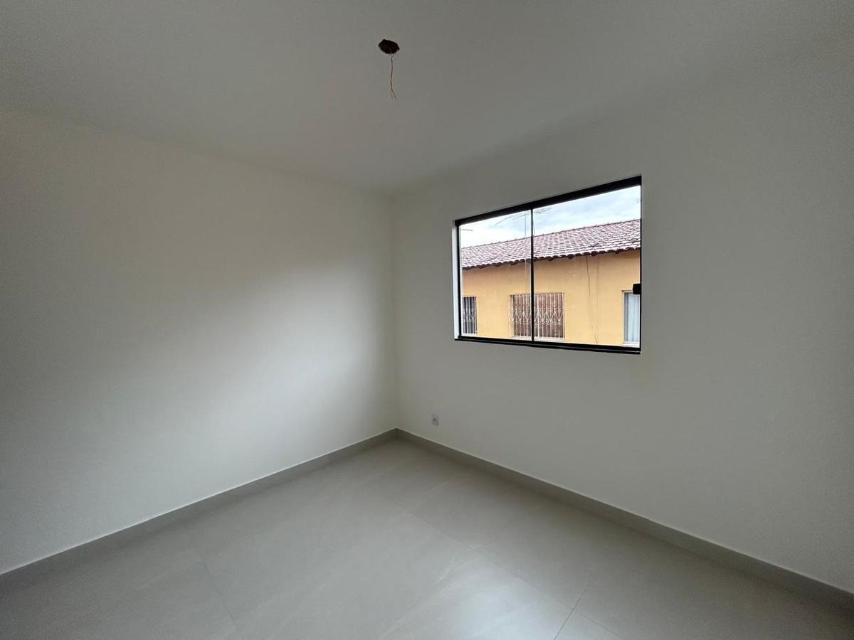 Apartamento, Três Barras, 2 Quartos, 1 Vaga