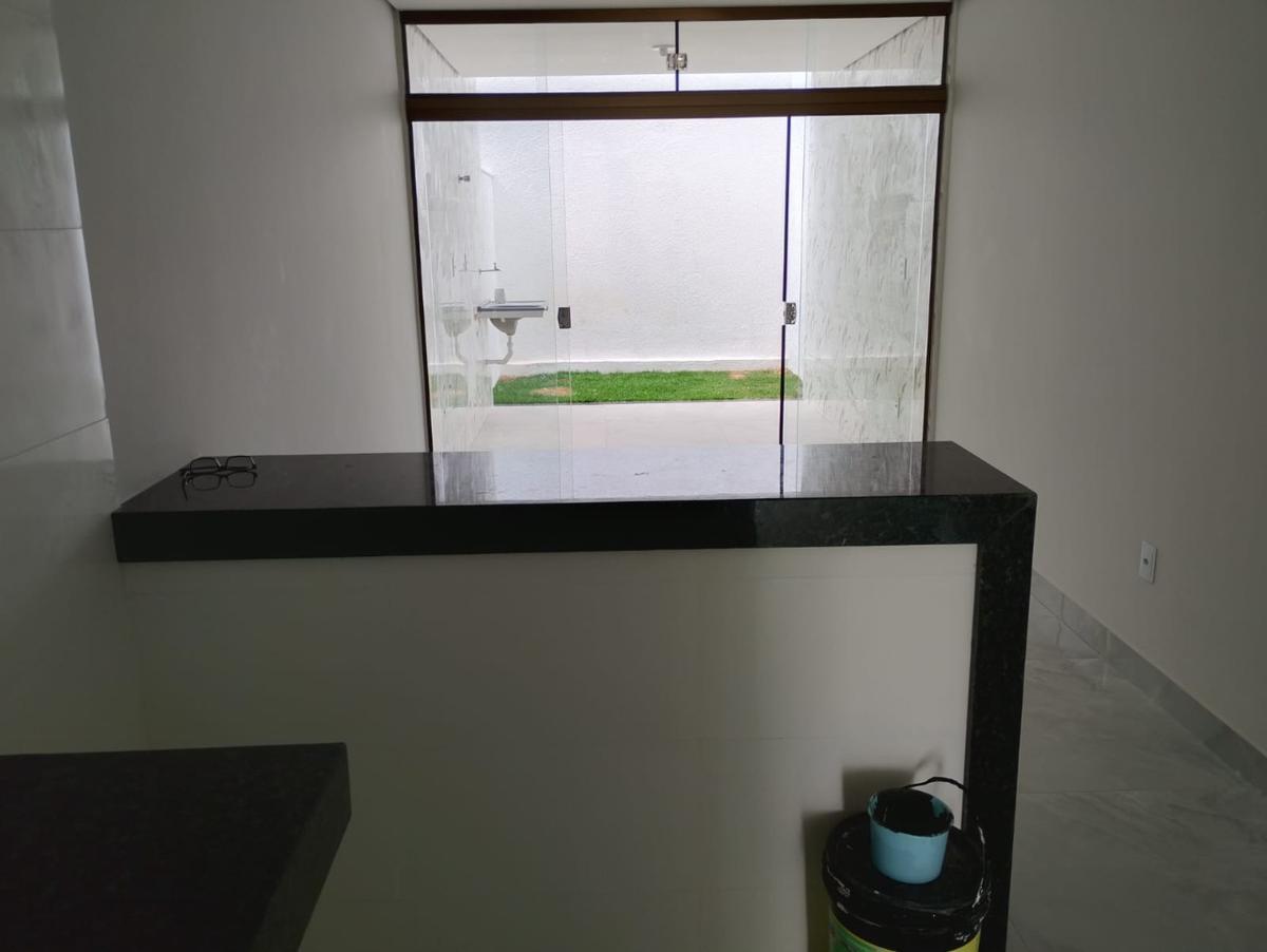 Casa, Candelária, 2 Quartos, 2 Vagas, 1 Suíte