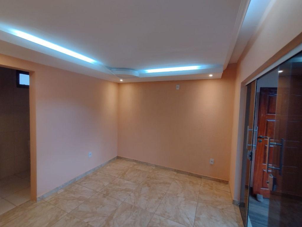 Casa, Vila Santa Cruz, 2 Quartos, 0 Vaga, 1 Suíte