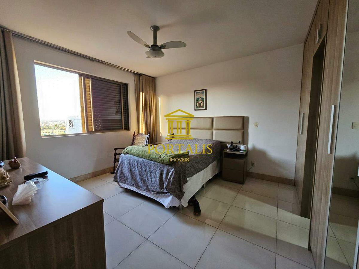 Apartamento, Santa Rosa, 4 Quartos, 2 Vagas, 3 Suítes