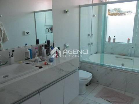 Casa, Bandeirantes (pampulha), 5 Quartos, 0 Vaga, 3 Suítes