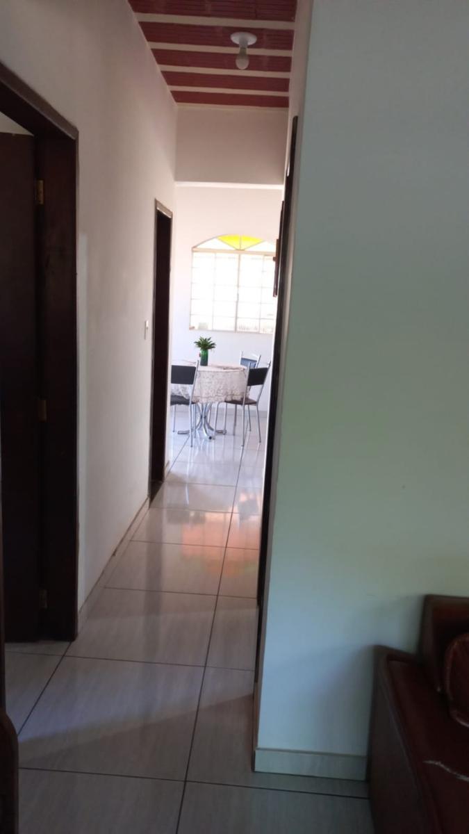 Casa, Marimbá, 3 Quartos, 2 Vagas, 1 Suíte