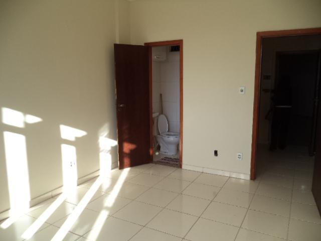 Sala, Centro, 0 Quarto, 0 Vaga