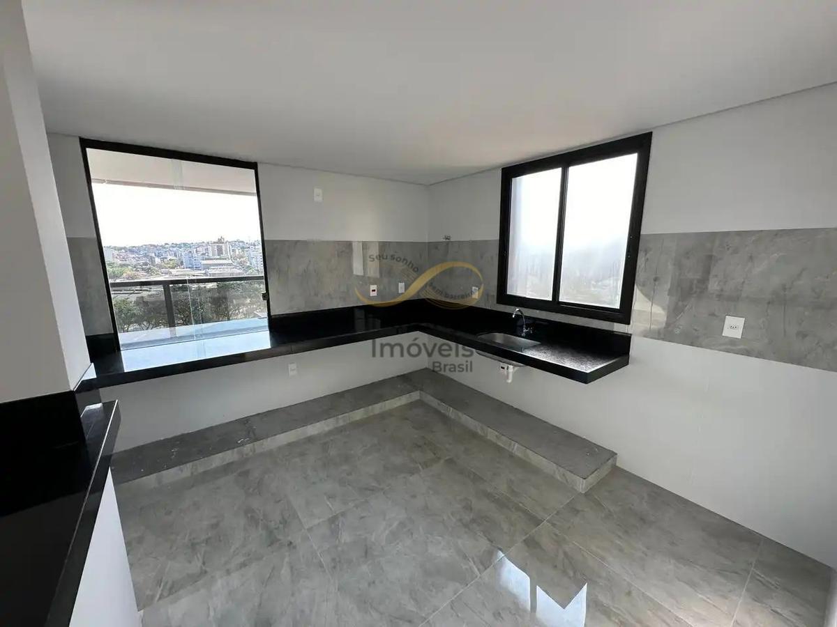Apartamento, Castelo, 4 Quartos