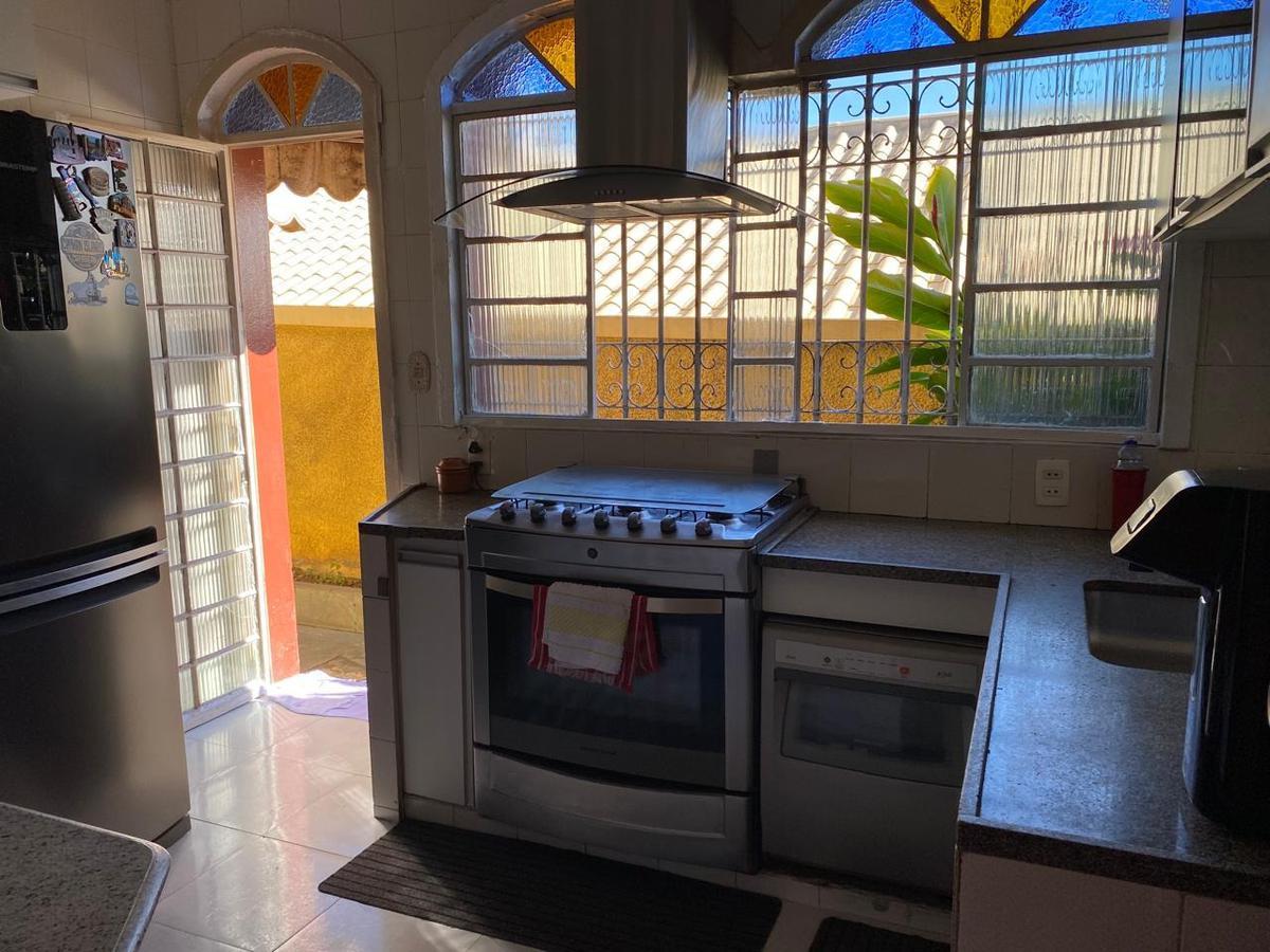 Casa, São Cristóvão, 3 Quartos, 2 Vagas, 1 Suíte