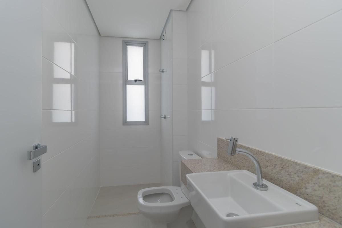 Apartamento, Sagrada Família, 3 Quartos, 2 Vagas, 1 Suíte