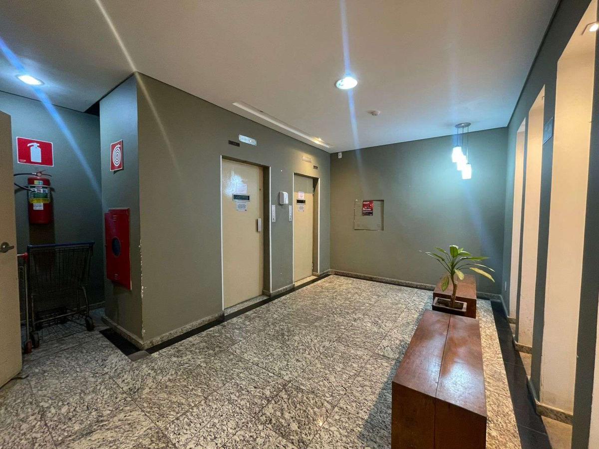 Apartamento, Floresta, 2 Quartos, 1 Vaga