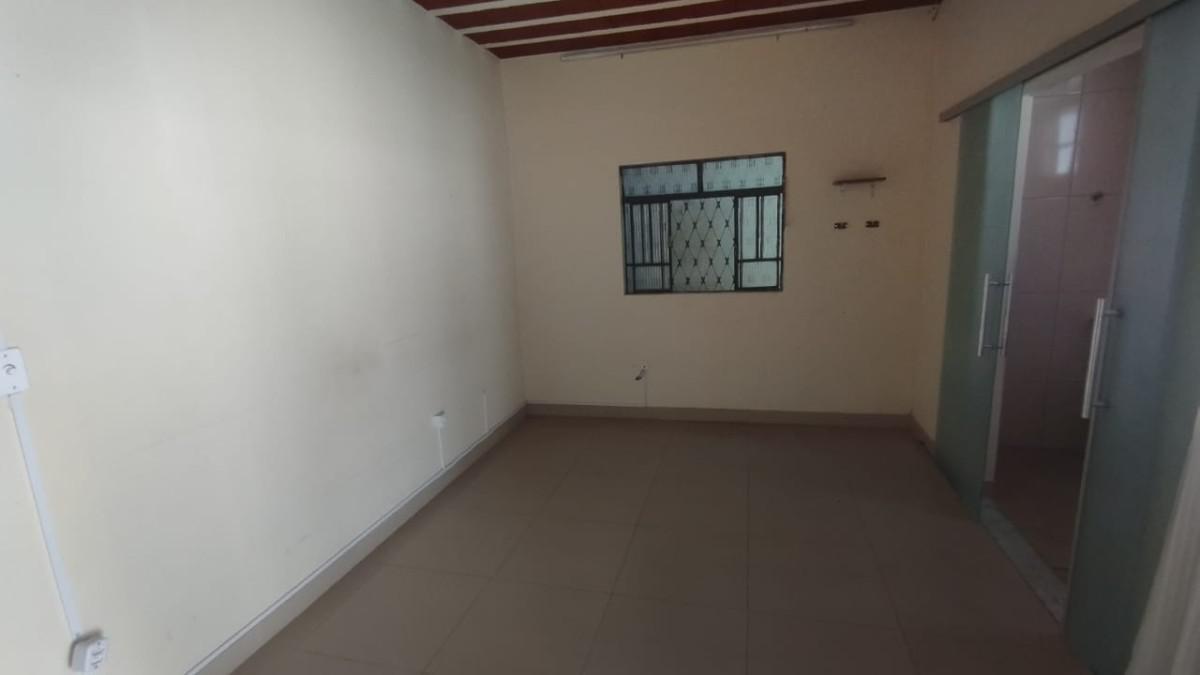 Casa, São Geraldo, 5 Quartos, 3 Vagas, 1 Suíte