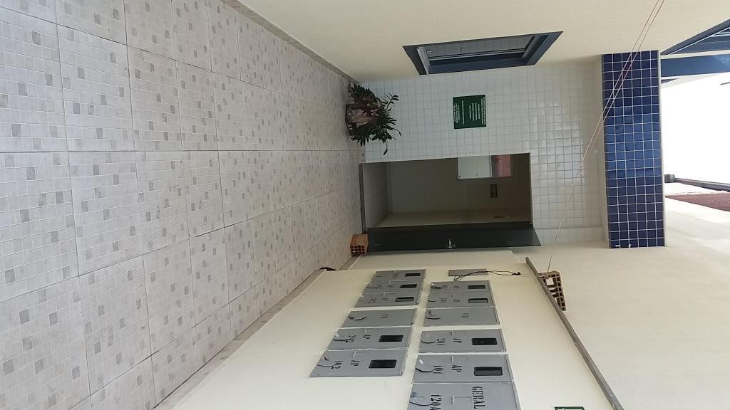 Cobertura, Parque Turistas, 2 Quartos, 2 Vagas, 0 Suíte