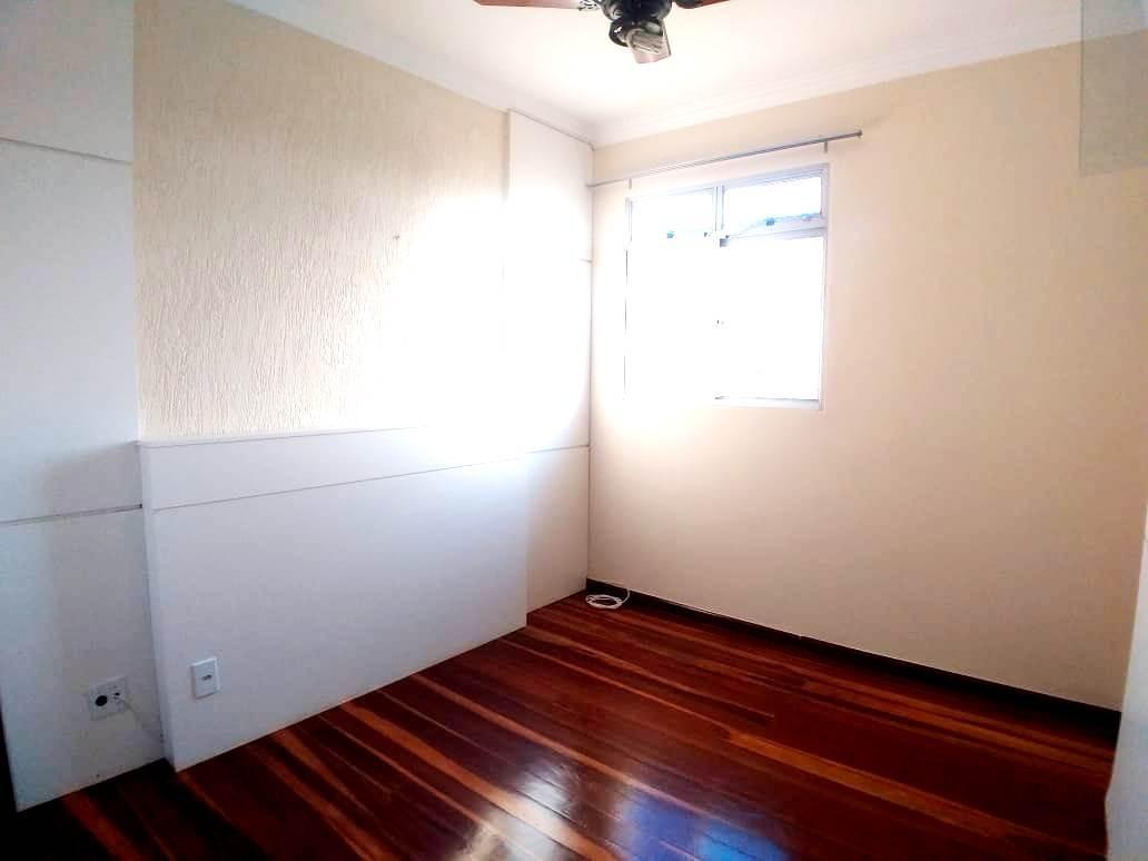 Apartamento, Estoril, 3 Quartos, 1 Vaga