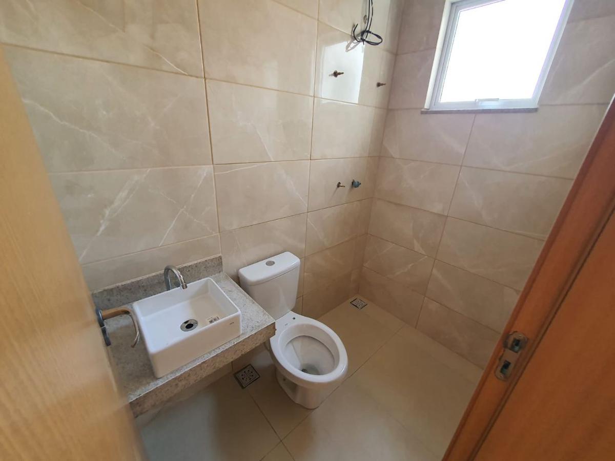 Casa, Santa Mônica, 2 Quartos, 1 Vaga